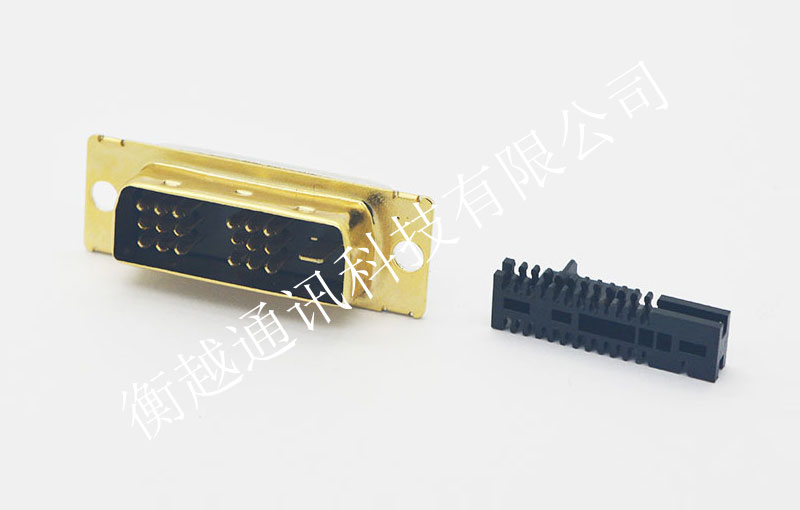 DVI 18+1公头自动焊